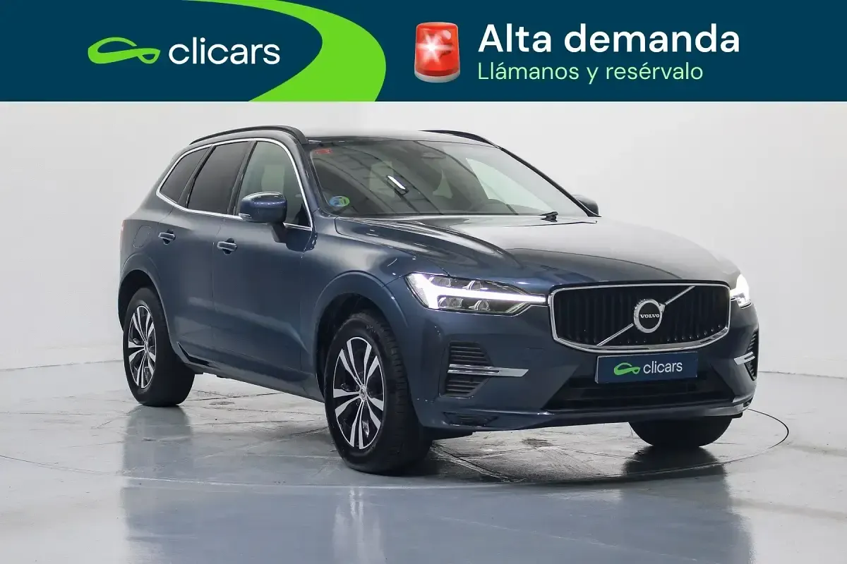 Usado Volvo XC60 Momentum 197 CV (144 kW) 2021 Azul SUV