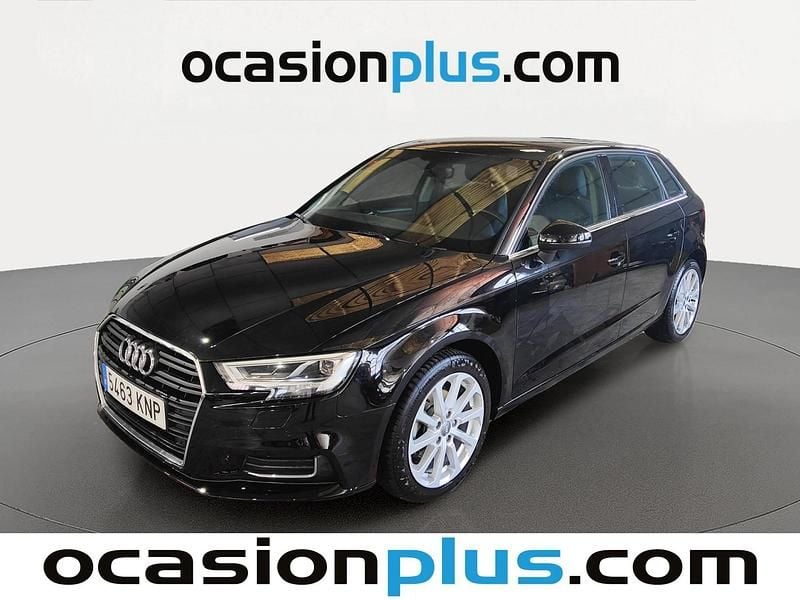 Usado Audi A3 Sportback Design 116 CV (85 kW) 2018 Negro Utilitario