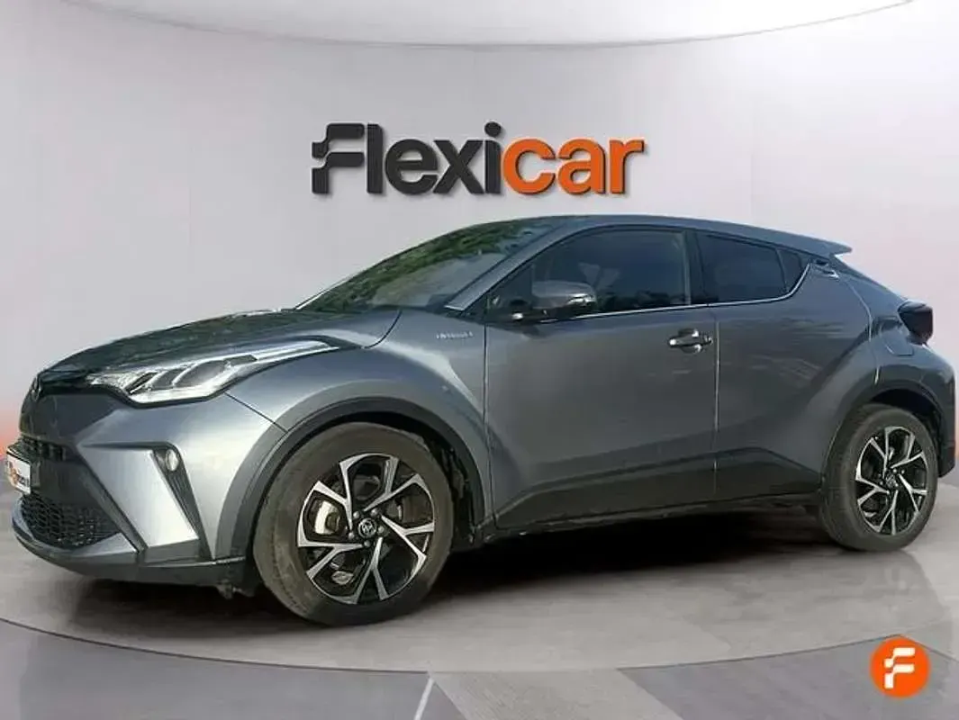 Usado Toyota C-HR Advance 122 CV (89 kW) 2021 Gris SUV