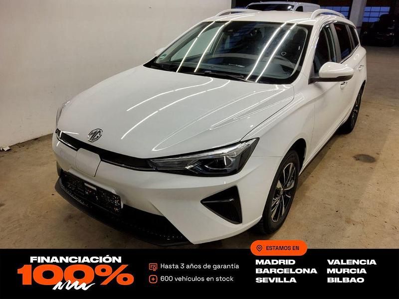 Blanco Usado 2023 MG MG4 EV Comfort Utilitario | 21.850 € - Imagen 1/4