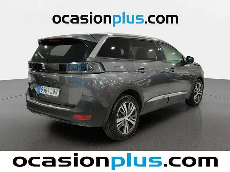 Usado Peugeot 5008 Allure 131 CV (96 kW) 2022 Plateado SUV