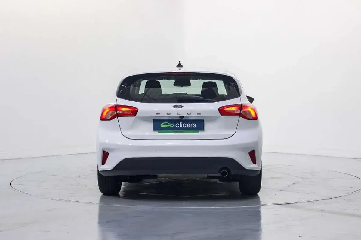 Usado Ford Focus Trend+ 120 HP (88 kW) 2022 Branco Citadino
