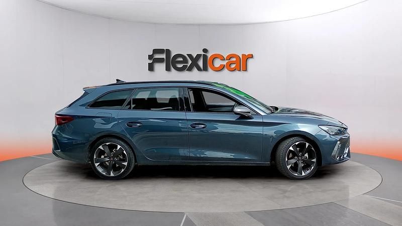 Usado Cupra Leon 150 CV (110 kW) 2025 Gris Familiar