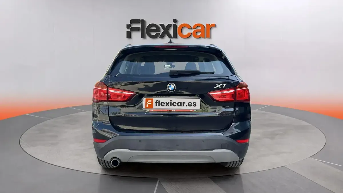 Usado BMW X1 150 CV (110 kW) 2017 Negro SUV