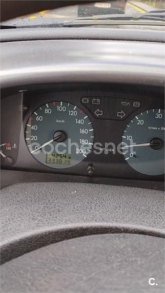 Usado Citroën Xsara Seduction 71 CV (52 kW) 1998 Blanco Berlina