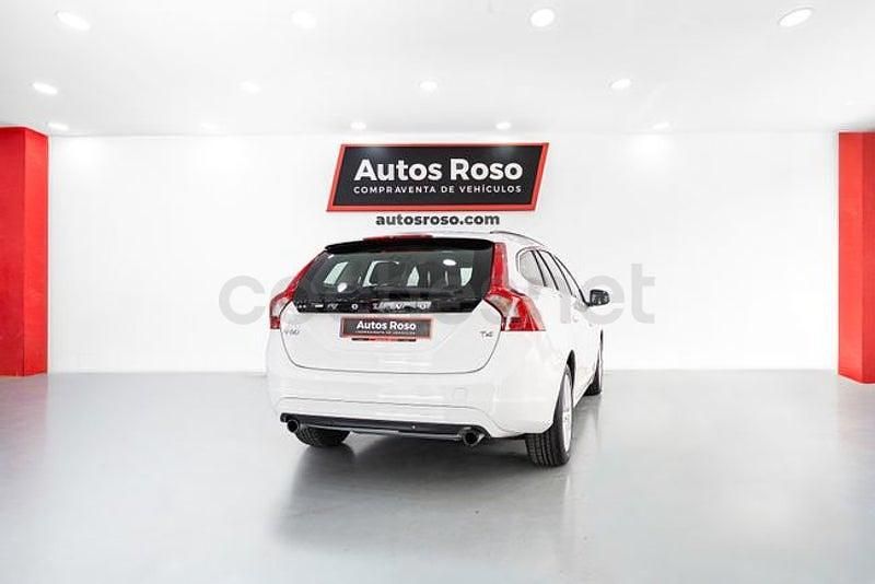 Usado Volvo V60 Momentum 190 CV (139 kW) 2015 Gris / plata Familiar
