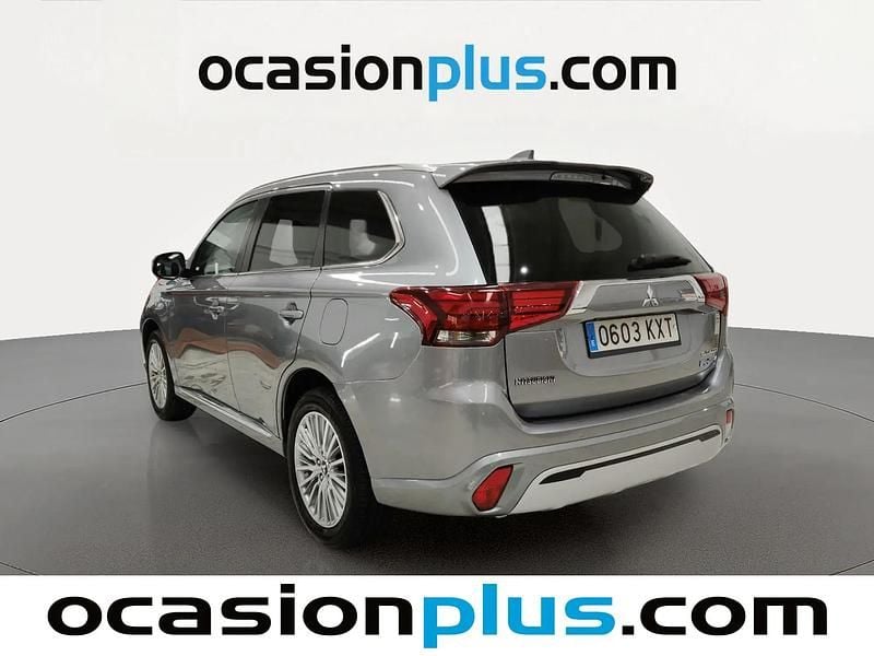 Usado Mitsubishi Outlander P-HEV Motion 224 CV (164 kW) 2019 Gris SUV