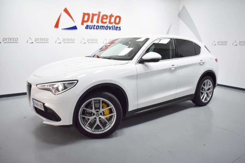 Blanco Usado 2020 Alfa Romeo Stelvio Executive SUV | 24.900 € (Buen precio) - Imagen 1/4