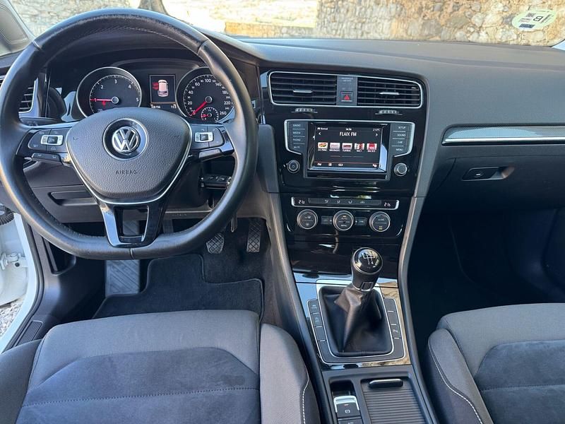 Usado VW Golf VII Sportline 105 CV (77 kW) 2015 Blanco Utilitario
