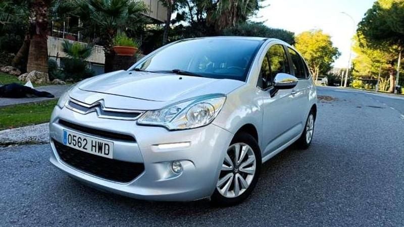 Usado Citroën C3 Seduction 68 CV (50 kW) 2014 Plateado Utilitario