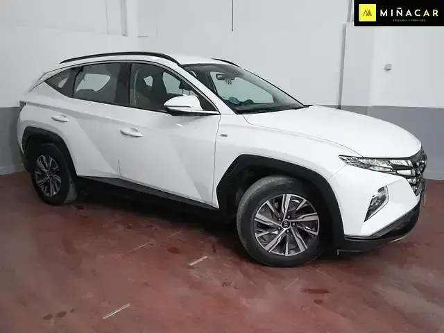 Usado Hyundai Tucson Style 136 CV (100 kW) 2022 Blanco SUV