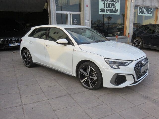 Blanco Usado 2021 Audi A3 Sportback e-tron S-Line Berlina | 32.990 € - Imagen 1/4