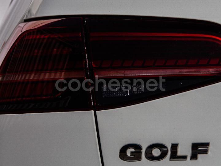 Usado VW Golf VII Advance 115 CV (84 kW) 2019 Blanco Berlina