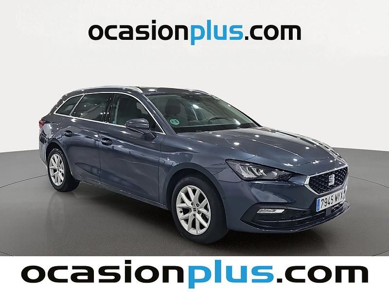 Usado Seat Leon Style 116 CV (85 kW) 2025 Gris Monovolumen