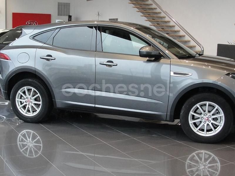Gris / plata Usado 2019 Jaguar E-Pace R-Dynamic SUV | 26.900 € (Precio justo) - Imagen 1/4