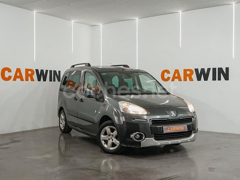 Gris / plata Usado 2015 Peugeot Partner Tepee Active Monovolumen | 10.900 € (Precio justo) - Imagen 1/4