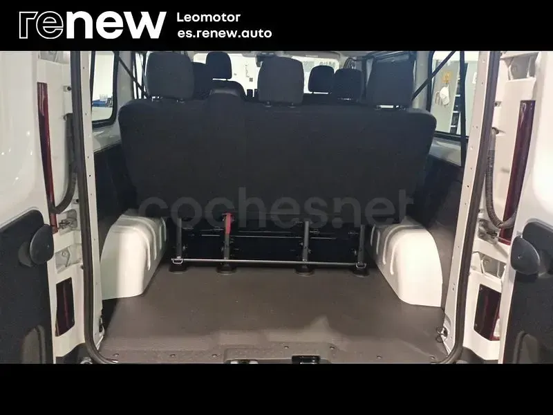 Nuevo Renault Trafic 110 CV (80 kW) 2025 Blanco Monovolumen