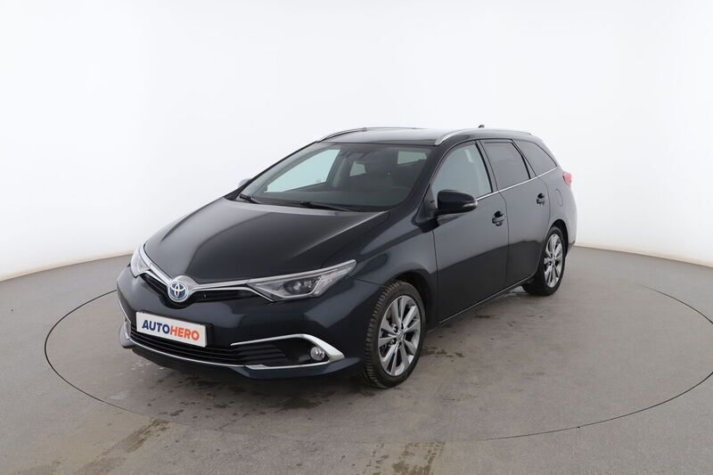 Negro Usado 2016 Toyota Auris Touring Sports Advance Familiar | 14.999 € (Caro) - Imagen 1/4