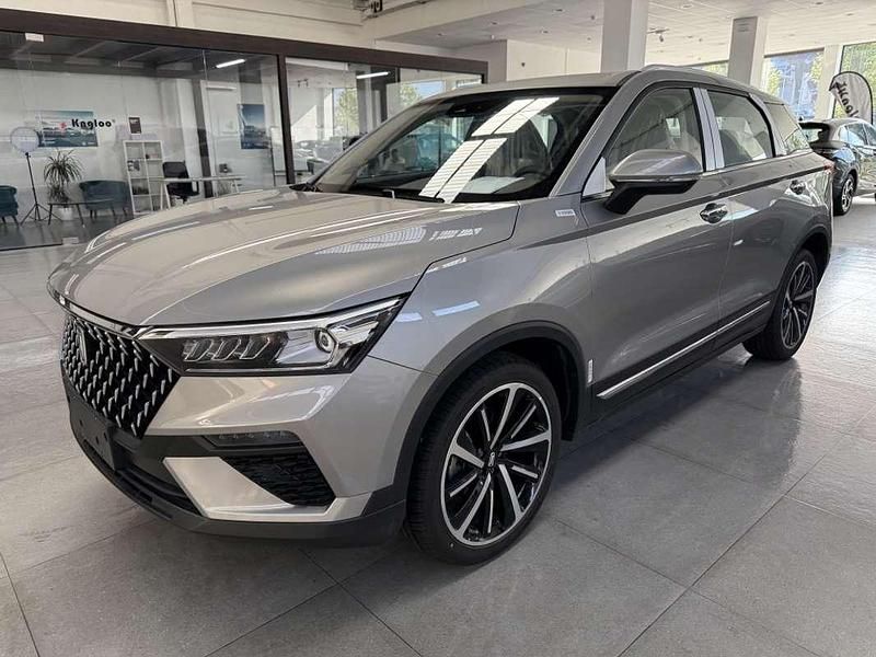 Nuevo Bestune T77 160 CV (117 kW) 2025 Rojo SUV