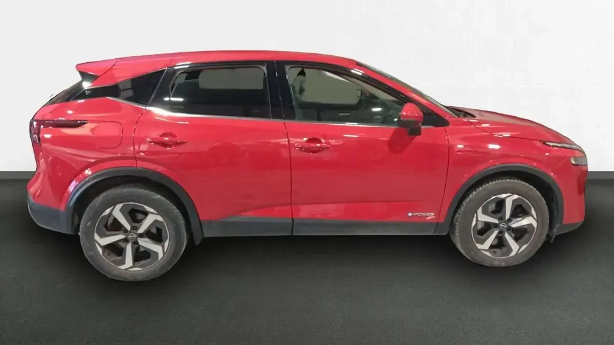 Usado Nissan Qashqai N-Connecta 189 CV (139 kW) 2023 Rojo SUV