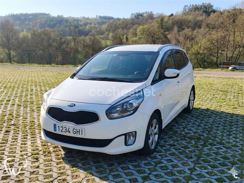 Usado Kia Carens 135 CV (99 kW) 2014 Blanco Monovolumen