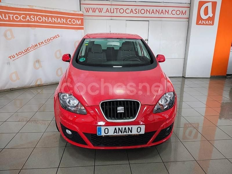 Occasion Seat Altea I-Tech 125 PK (91 kW) 2014 Rood MPV