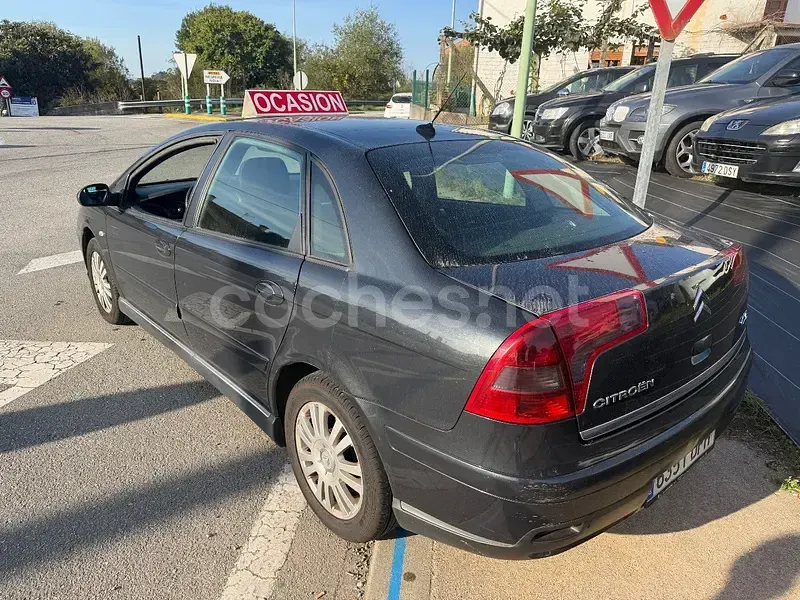 Usado Citroën C5 110 CV (80 kW) 2005 Gris / plata Berlina