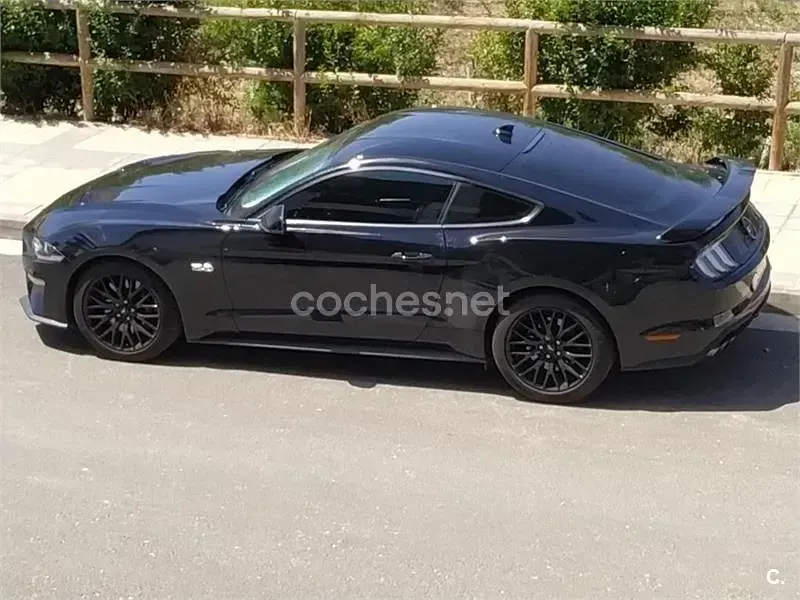 Usado Ford Mustang GT 450 CV (330 kW) 2021 Negro Coupe