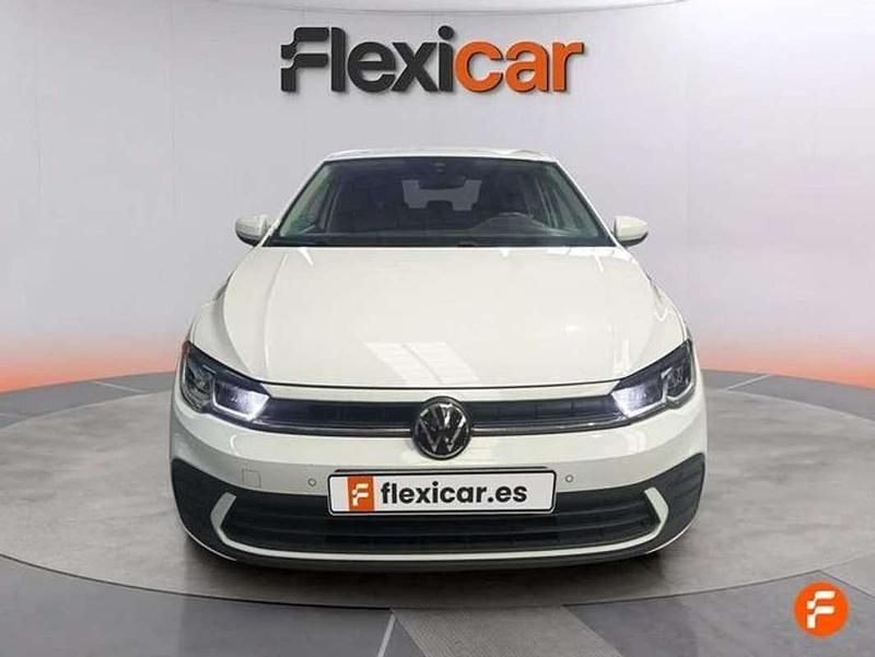 Usado VW Polo Life 95 CV (69 kW) 2023 Blanco Utilitario