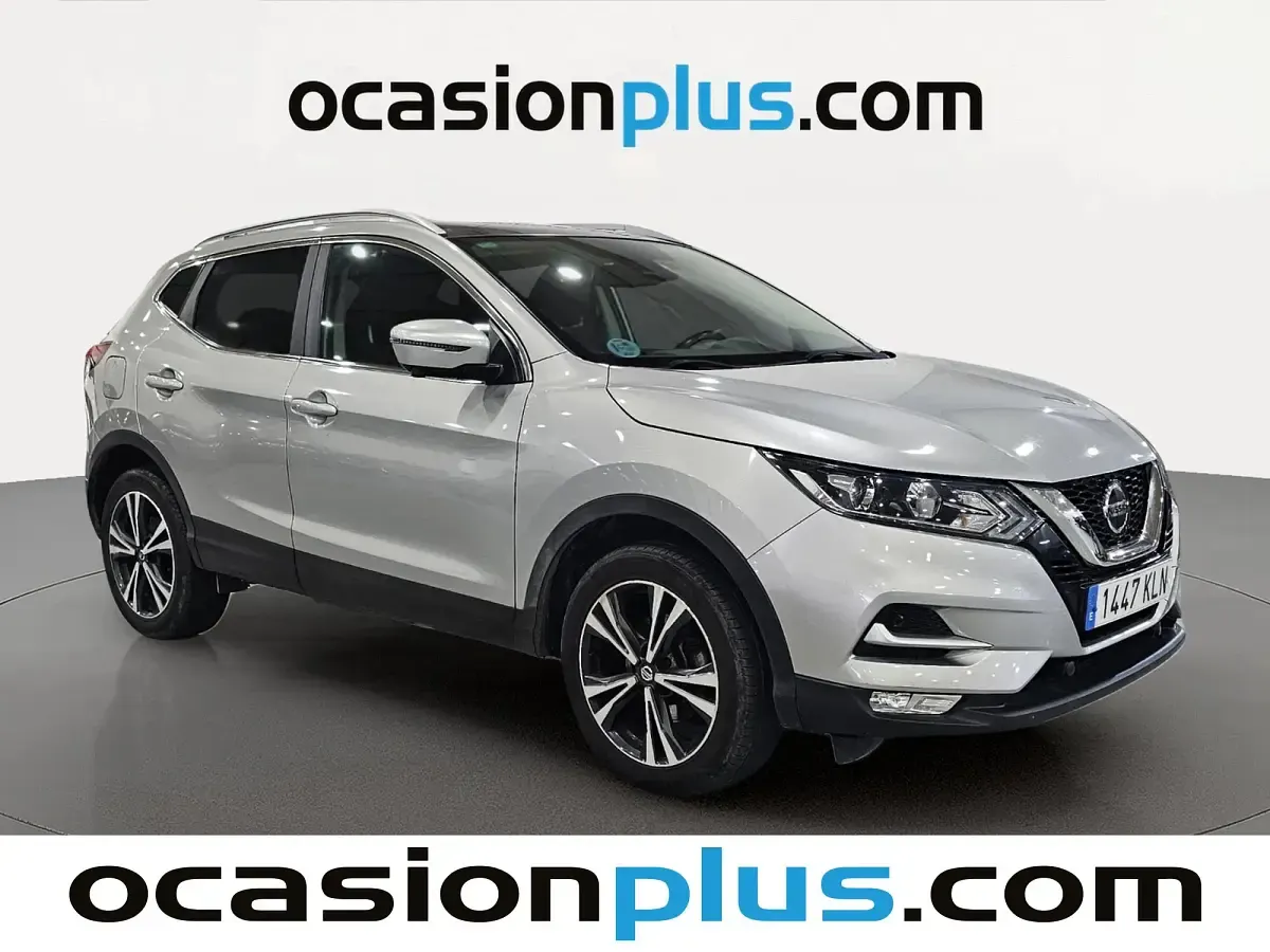 Usado Nissan Qashqai N-Connecta 116 CV (85 kW) 2018 Gris plata SUV