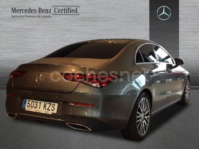 Usado Mercedes CLA180 136 CV (100 kW) 2019 Gris / plata Berlina