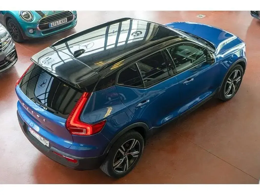 Usado Volvo XC40 R-Design 262 CV (192 kW) 2021 Gris SUV