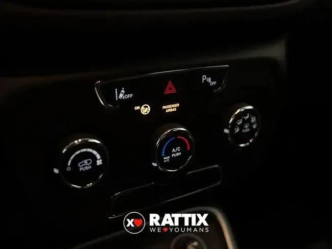 Käytetty Jeep Compass Longitude 120 HP (88 kW) 2018 Musta Katumaasturi