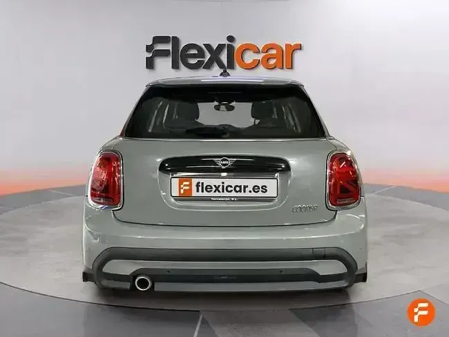 Usado Mini Cooper 136 CV (100 kW) 2022 Gris Utilitario