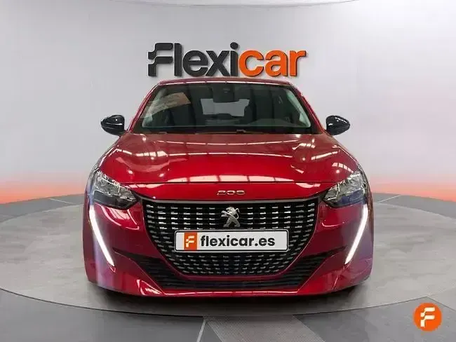 Usado Peugeot 208 Active 75 CV (55 kW) 2023 Rojo Utilitario