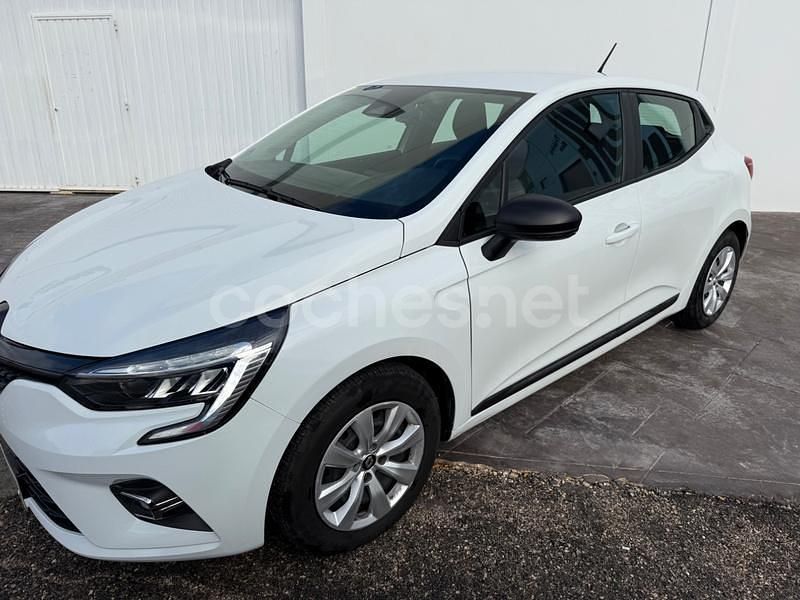 Usado Renault Clio V Business 100 CV (73 kW) 2021 Blanco Berlina