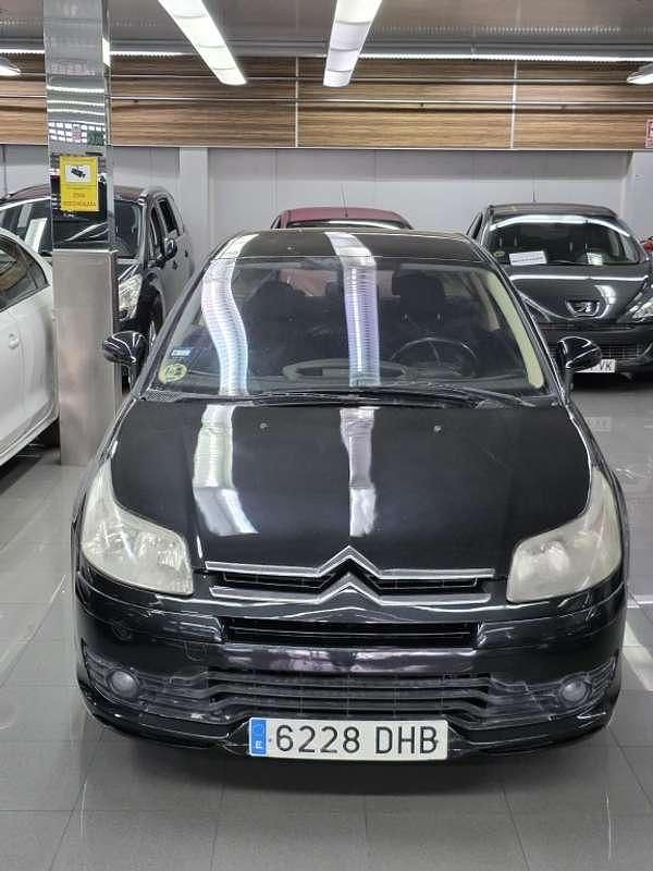 Usado Citroën C4 VTR Sport 110 CV (80 kW) 2005 Negro Utilitario