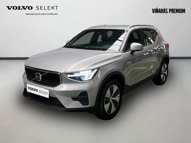 Usado Volvo XC40 Core 2025 Plateado SUV