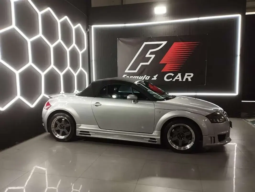 Usado Audi TT 150 CV (110 kW) 2005 Gris Coupe