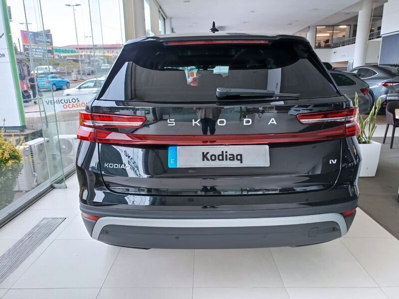 Negro Usado 2024 Skoda Kodiaq SUV | 47.670 € (Un poco caro) - Imagen 1/4