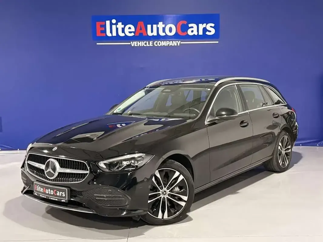 Usado Mercedes C300e 313 CV (230 kW) 2023 Negro Familiar