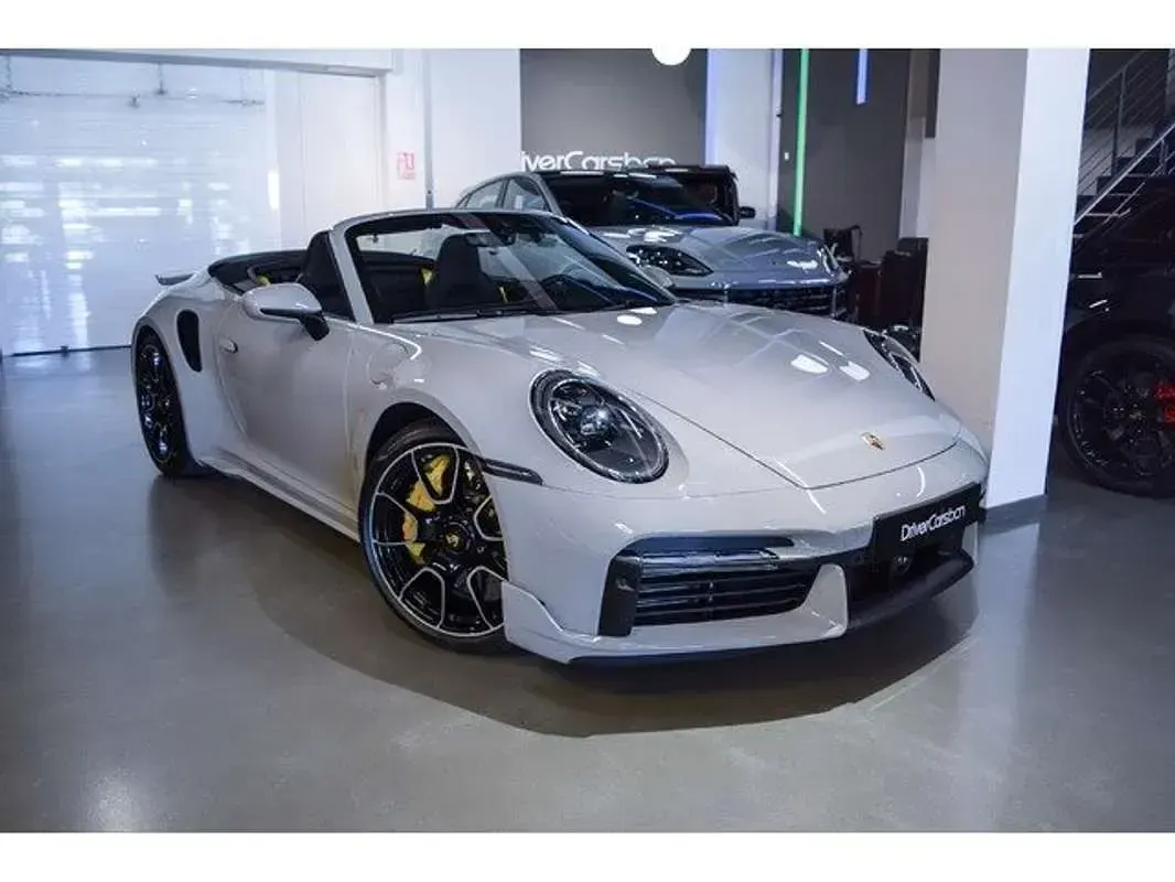 Usado Porsche 992 650 CV (478 kW) 2024 Gris Descapotable