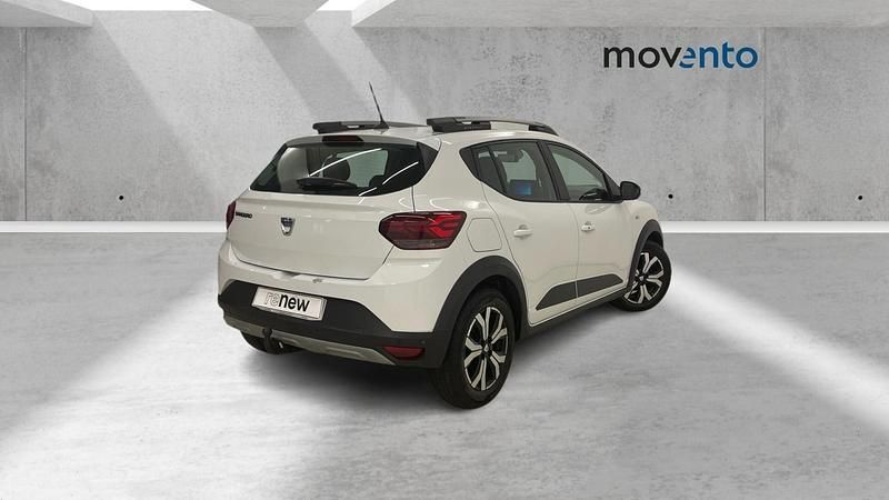 Usado Dacia Sandero Comfort 101 CV (74 kW) 2021 Blanco Berlina