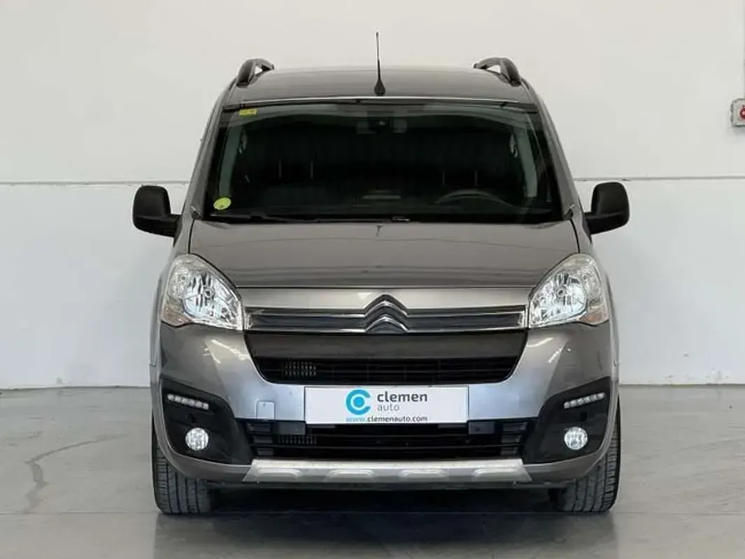 Usado Citroën Berlingo Live 99 CV (72 kW) 2018 Gris Monovolumen