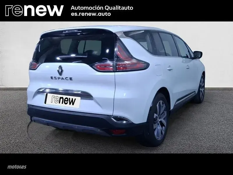 Usado Renault Espace Zen 160 CV (117 kW) 2018 Blanco Monovolumen