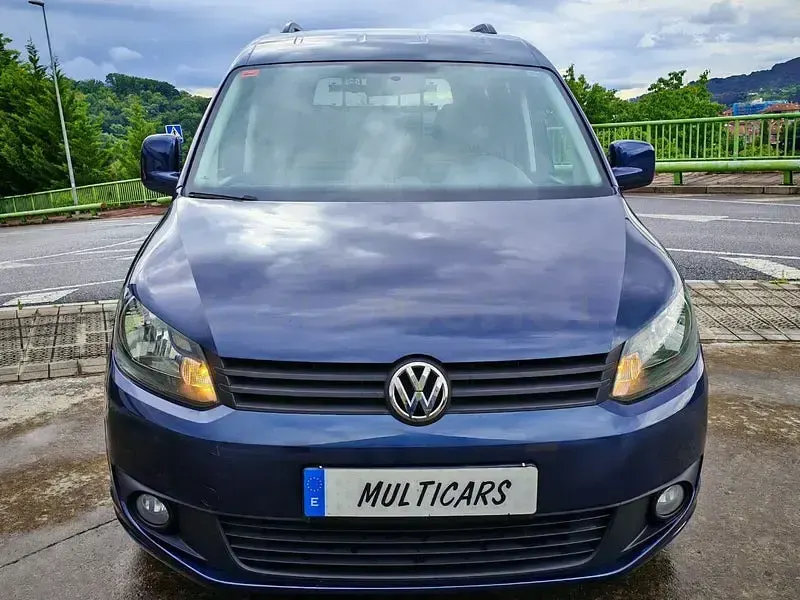 Usado VW Caddy Comfortline 140 CV (102 kW) 2013 Azul Monovolumen