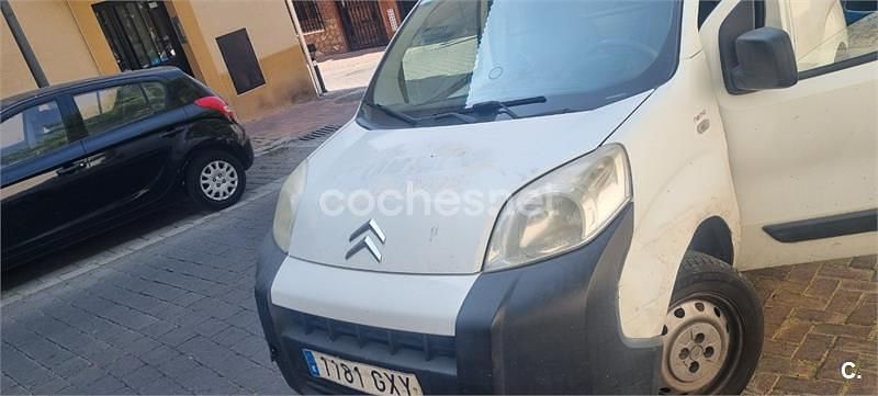 Usado Citroën Nemo Attraction 75 CV (55 kW) 2011 Blanco Monovolumen