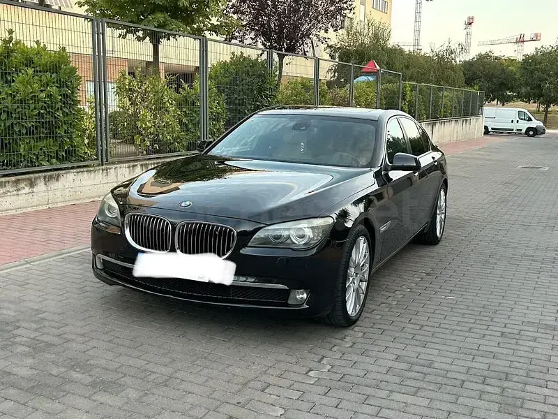 Usado BMW 730L 258 CV (189 kW) 2012 Negro Berlina