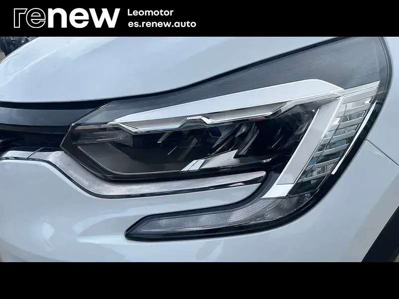 Usado Renault Captur Intens 100 CV (73 kW) 2022 Blanco SUV