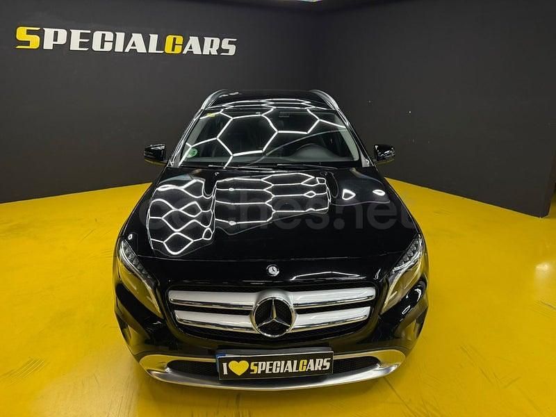 Usado Mercedes GLA200 Urban 136 CV (100 kW) 2015 Negro SUV